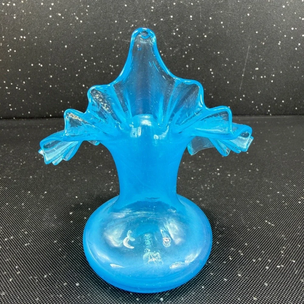 Vintage Blue Blown Art Glass Ruffled Jack in the Pulpit Vase Vessel 5in